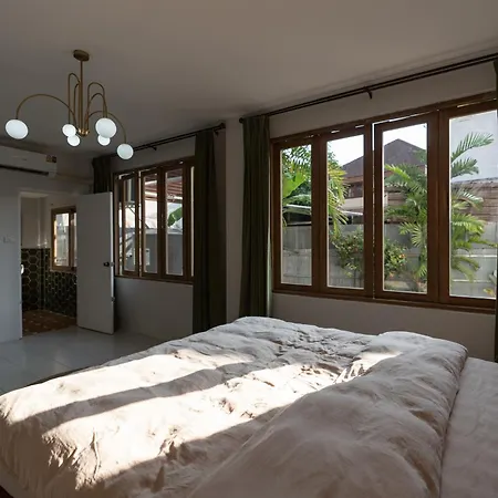 清迈古城柚子别墅塔佩门里 Chiang Mai Exterior photo